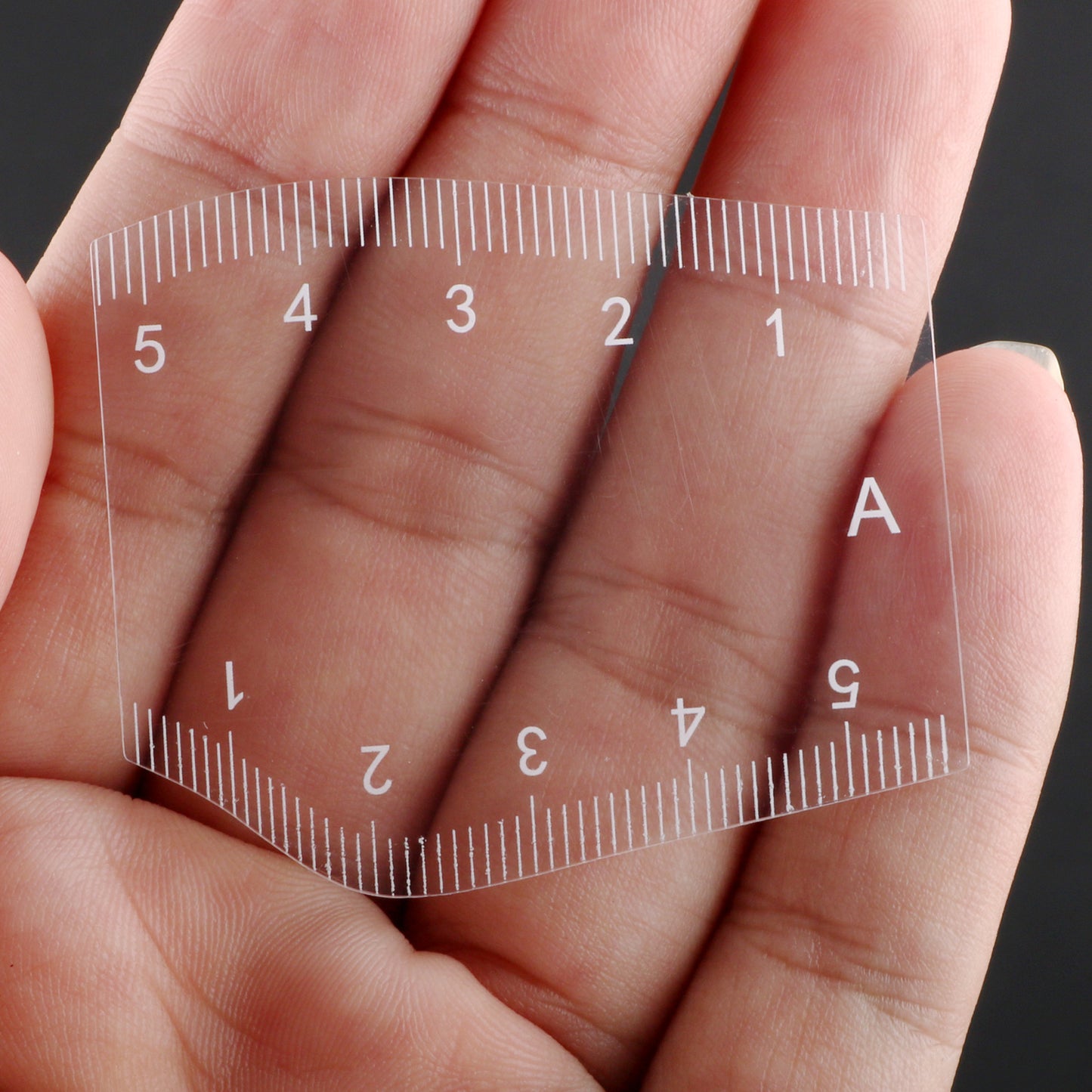 5 PCS Set Reusable Eyebrow Ruler Templates for Tattooing, Embroidery, And Shaping Eyebrows - an Ideal Tool for Accurately Measuring Eyebrows, Perfect for Beginners.