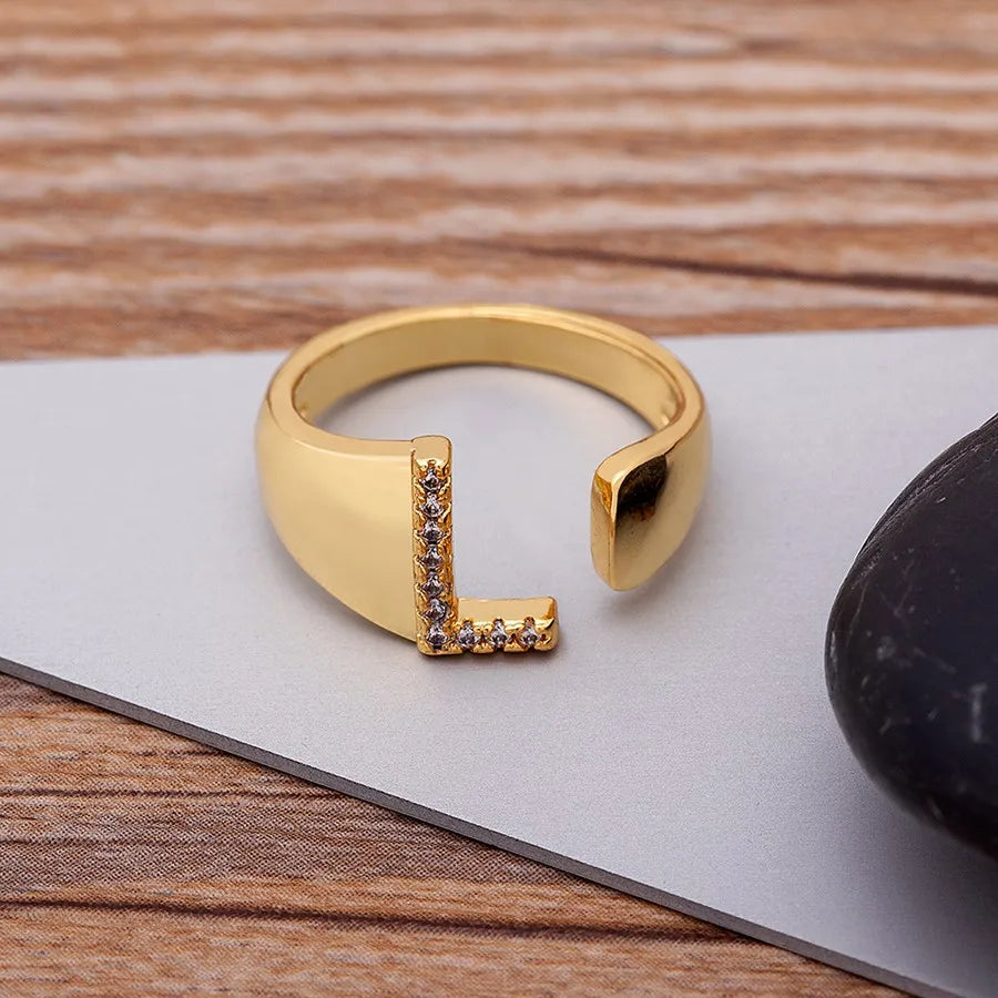 New Fashion A-Z Letter Gold Color Metal Adjustable Opening Ring Initials Name For Women Finger Rings Party Crystal Jewelry Ladies Girls Luxury Jewelry Supplies