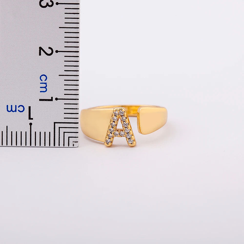 New Fashion A-Z Letter Gold Color Metal Adjustable Opening Ring Initials Name For Women Finger Rings Party Crystal Jewelry Ladies Girls Luxury Jewelry Supplies