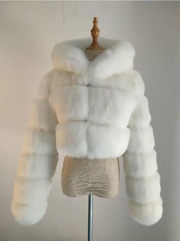 NEW Arrivals S-3XL Coffee/Dark Gray/Black Fashion Women Environmental Red Faux Fox Fur Coat with Hood Thick Warm Full Pelt Fake Fur Jacket Short Winter Woman Fur Coat Ladies Girls Luxury Fashion Clothing Supplies