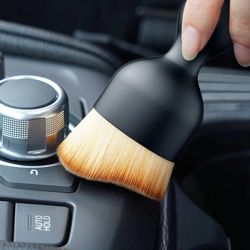 NEW Arrivals 2PCS Set Car Air Vent Cleaning Soft Brush with Casing Car Interior Cleaning Tool Artificial Car Brush Car Crevice Dusting Car Detailing