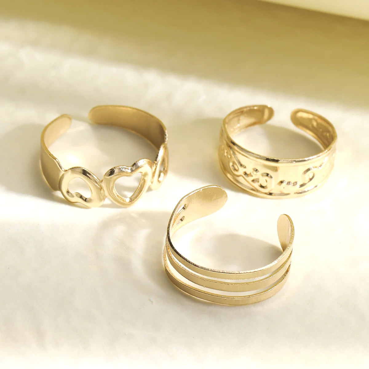 NEW Arrivals 13PCS Set Fashion Open Toe Rings Women Adjustable Simple Minimal Hollow Heart Summer Beach Smooth Feet Ring Jewelry on Foot Female Girls Casual Jewelry Fashion Apparel Accessories Supplies