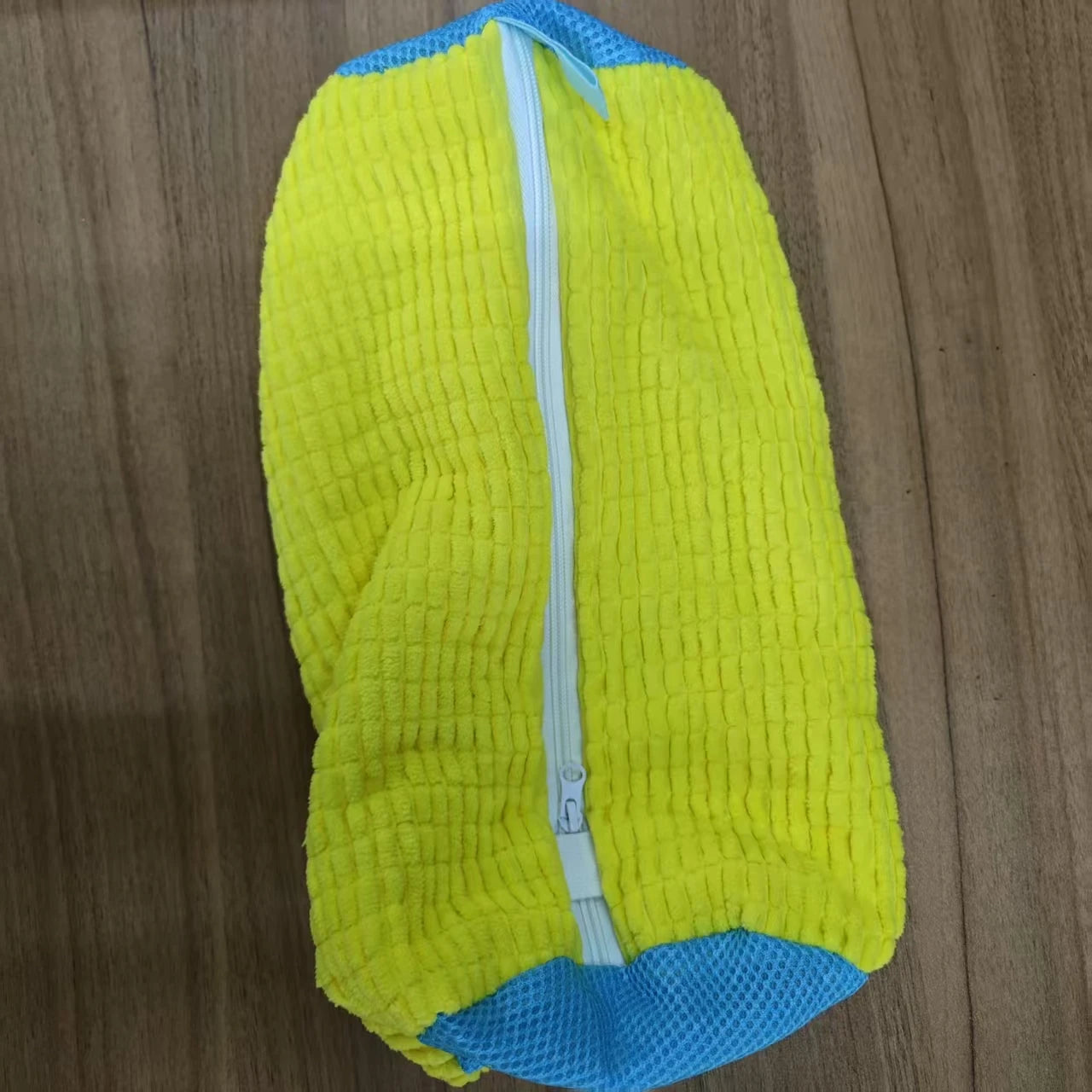 NEW Arrivals Durable Shoe Washing Machine Bag for All Shoe Types-Yellow with Blue Zipper, Ideal for Sneakers and Casual Shoes, Laundry Wash Bag