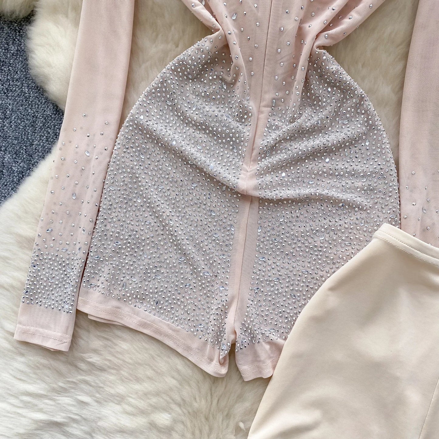 NEW S-2XL UK Plus Size Apricot/Black Color Summer Thin Sheer Sexy Viscose Bodysuit Long Sleeve Zipper With Shorts Design Rompers Beadings Streetwear Women Mesh Playsuits