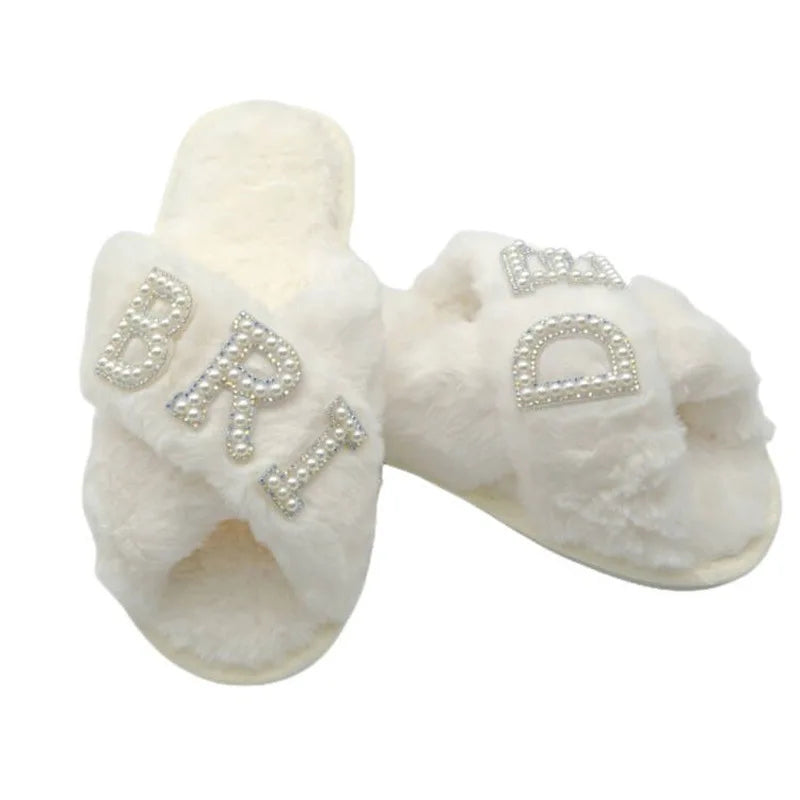 NEW Arrivals Bride/Wifey/I DO Slippers Wedding Honeymoon Pearl Letter Leaky Toe Shower Slippers Bride Gift Wedding Props Valentine's Day Gift
