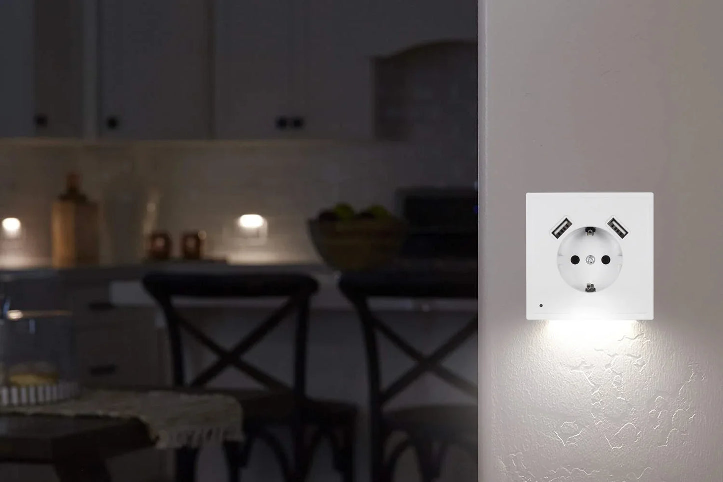 NEW Arrivals USB Wall Socket With Sensor Night Light Double USB 5V2A EU Standard Phone Charger XJ10-01 Office Home Bedroom Living Room Lighting Supplies