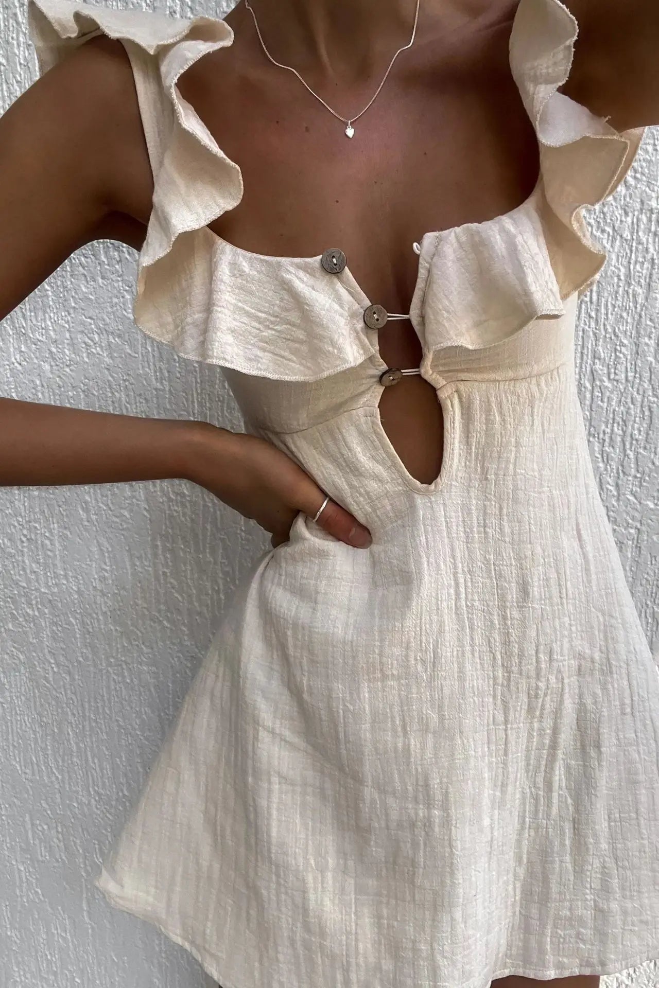 NEW Arrivals S-XL UK Size Retro Mini Beach Dress for Women Summer New Fashion Sexy Ruffled Strap Dress Women Hollow Out Short Dress Spring Summer Evening Beach Party Night Clubwear