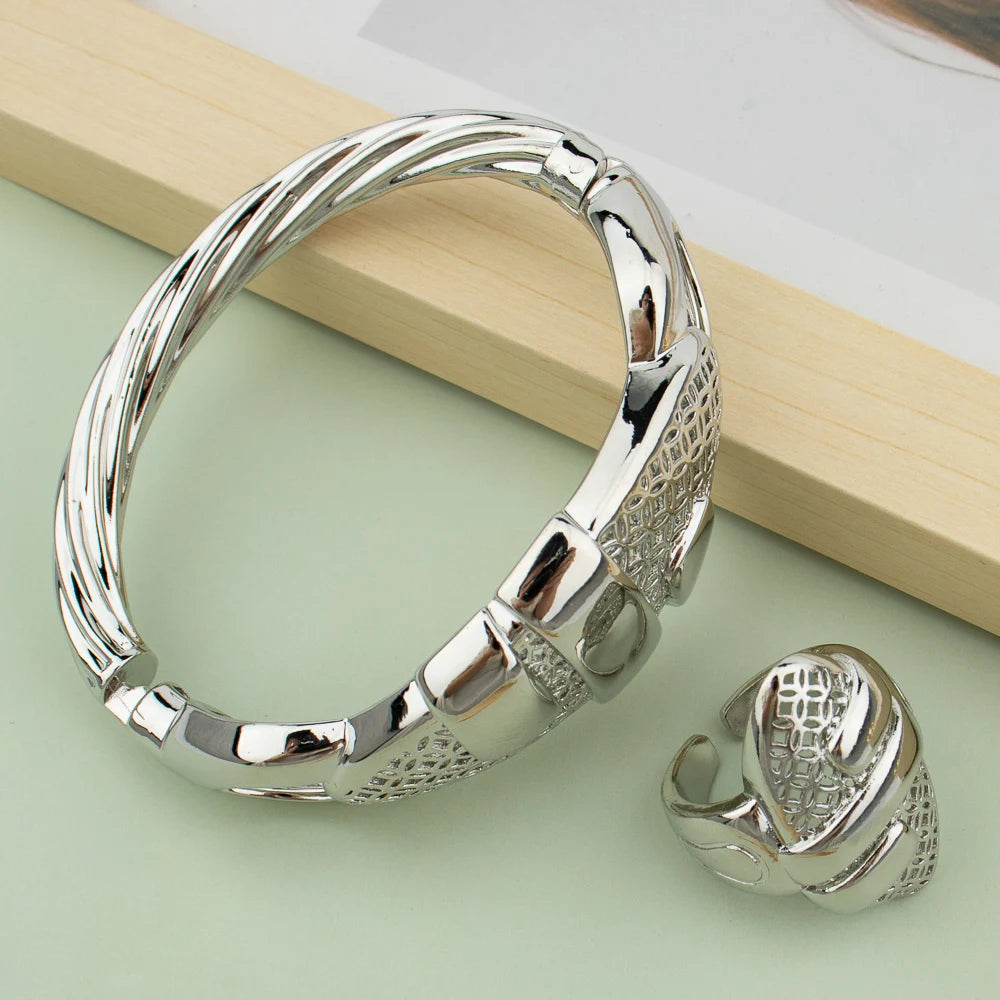 NEW 4PCS Set 18K Gold Plated Silver Cuff Bangle With Ring For Women Bracelet Jewelry Nigerian Wedding Party Gift Dubai Hollow Out Design Bracelet African Ladies Luxury Jewelry Sets