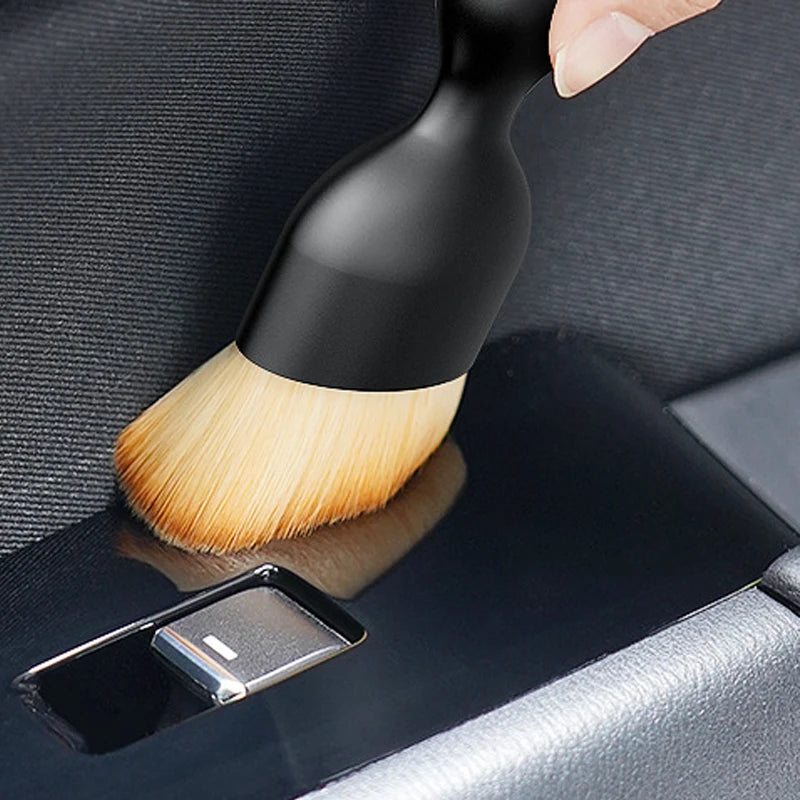 NEW Arrivals 2PCS Set Car Air Vent Cleaning Soft Brush with Casing Car Interior Cleaning Tool Artificial Car Brush Car Crevice Dusting Car Detailing