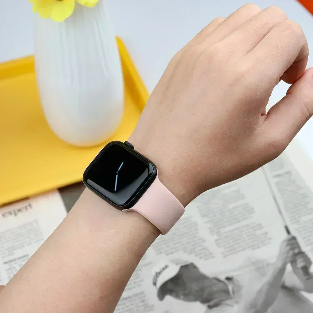 Original Silicone Strap For Apple Watch Band 44mm 38-40 42-46 41-45 46MM 49 mm Bracelet Watch Serie Accessories 10 9 7 4 5 6 8 SE Ultra 2 3 Electronics Supplies