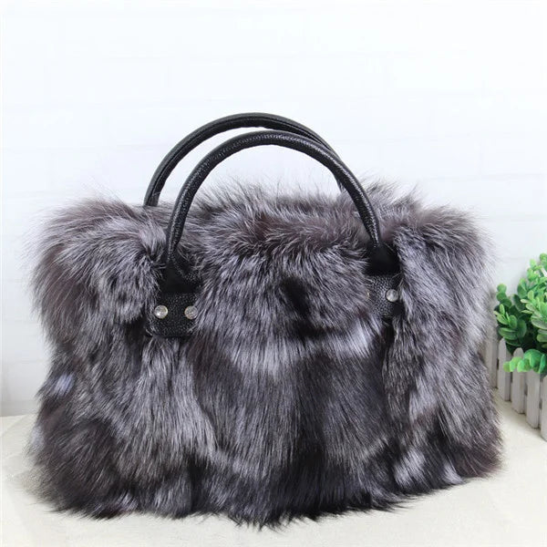 NEW Arrivals Luxury Real Fox Fur Bag Woman Crossbody Bags Furry Casual Fur Handbag Shoulder Bags Clutch Bag Fuzzy Luxury Evening Party Travel Wedding Birthday Party Bag Ladies Luxury Fashion Apparel Accessories Clothing Suppl