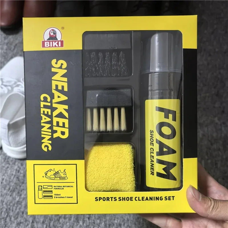 NEW 4PCS Set Sport Sneakers Shoes Cleaner Premium Water-Free Foam Sneaker Brush Towel Set Footwear Work on White Suede Boot 150ML Dry Cleaning Kit Sports Supplies