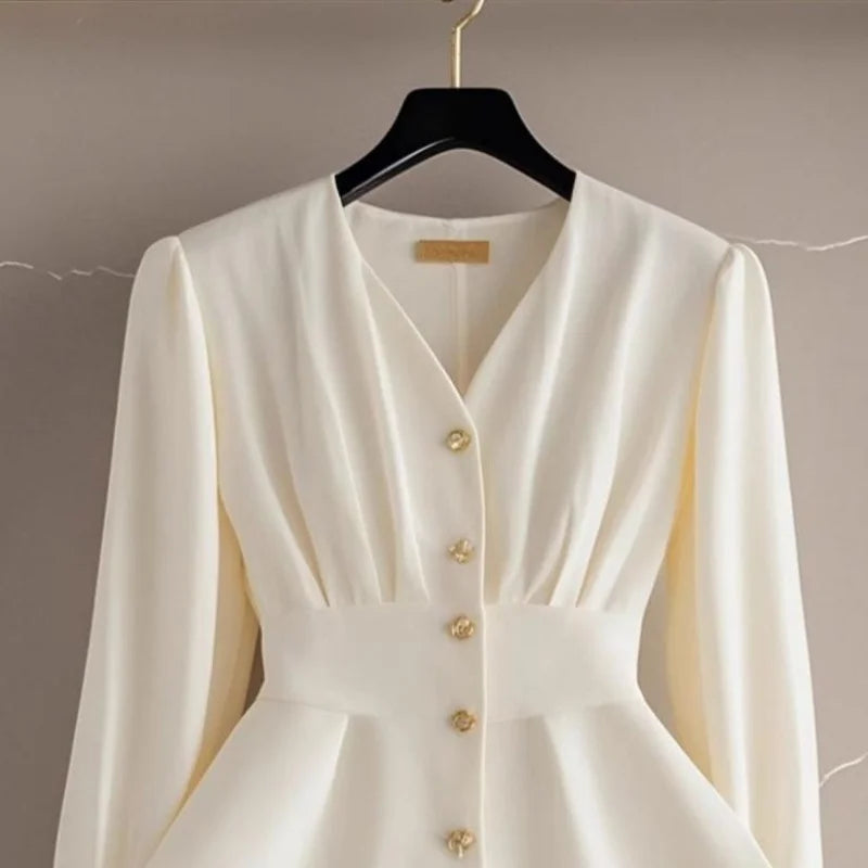 NEW Arrivals S-XL UK Size Luxury French Elegant White Chiffon Blouse Women Pleated Spliced Slim Shirt Design Button Flare Sleeve Top Spring Autumn 050A