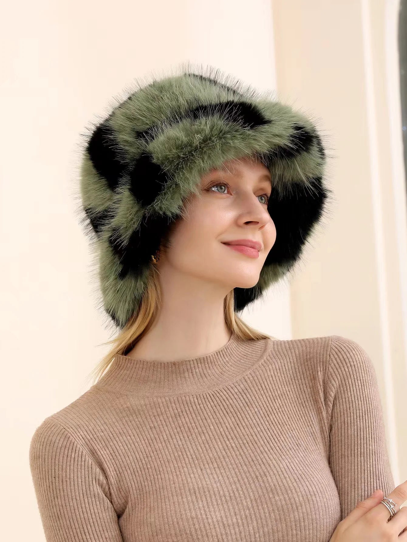 NEW Luxurious Imitation Mink Fur Flat Roof Autumn Winter Warm Snow Clothes Bucket Hat Ball Plush Fisherman Hat Soft Warm Thick Basin Bucket Hats Female Ladies Luxury Fashion Clothing Accessories Products