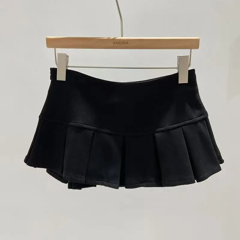 Sexy Mini Skirts Women New Summer Black Fashion Zipper Partywear Casual Slim Pleated Skirt Elegant Versatile Sexy Female Skirt
