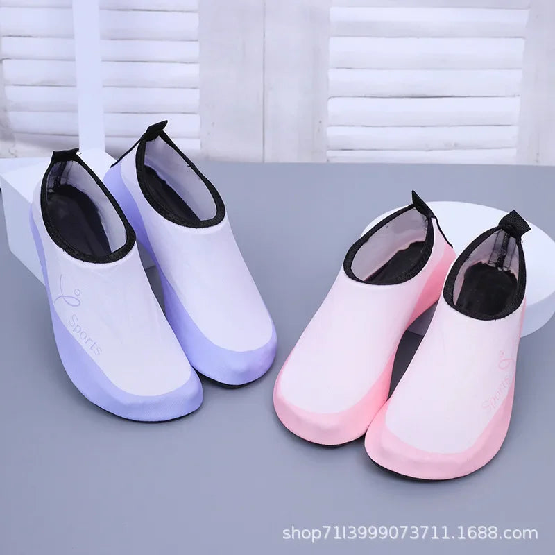 NEW Arrivals 35/41 Size Women Unisex Beach Shoes Anti-Slip Diving Snorkeling Swimming Wading Soft Bottom Children's Beach Sandals Breathable Rubber Outsole