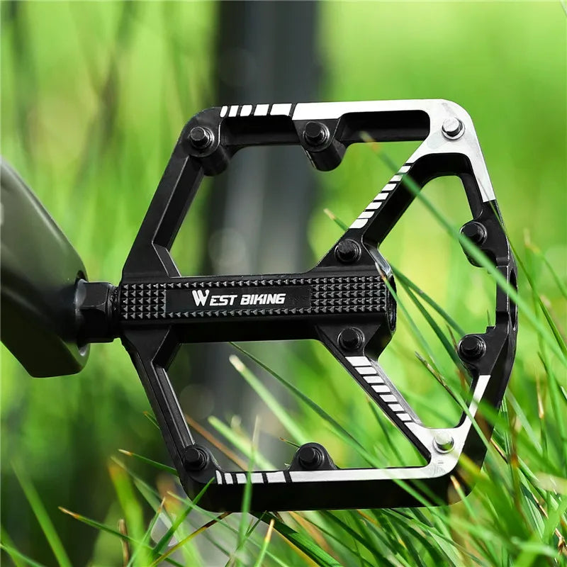 NEW Bicycle Professional Pedals Sealed DU Bushing Pedals Mountain Road Bike Nonslip Pedal Aluminum Alloy MTB Pedal Bicycle Parts Accessories Sports Supplies