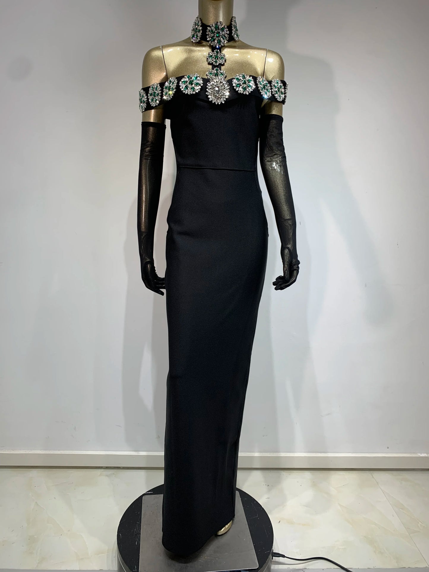 NEW Summer Bandage Luxury Dress Women Celebrity Sexy Diamonds Crystal Black Maxi Long Bodycon Elegant Evening Club Party Red Carpet Dress Ladies Luxury Fashion Clothing Supplies
