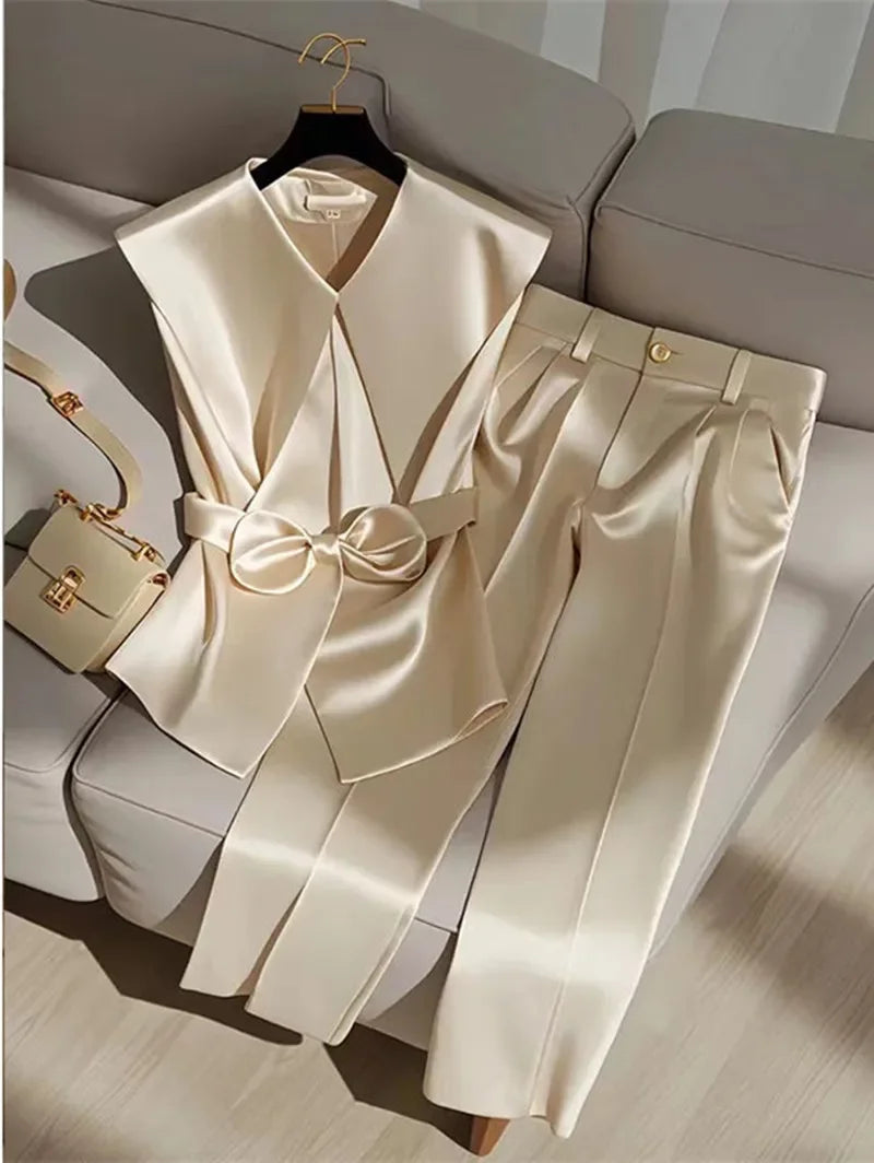 NEW 2PCS Set S-XL Italian Fashion Women Satin Celebrity Outfits Elegant OL Peter Pan Collar Bow Sleeveless Vest + High Waist Wide Leg Pants Ladies Business Trip Office Lady Formal Luxury Fashion Clothing Supplies