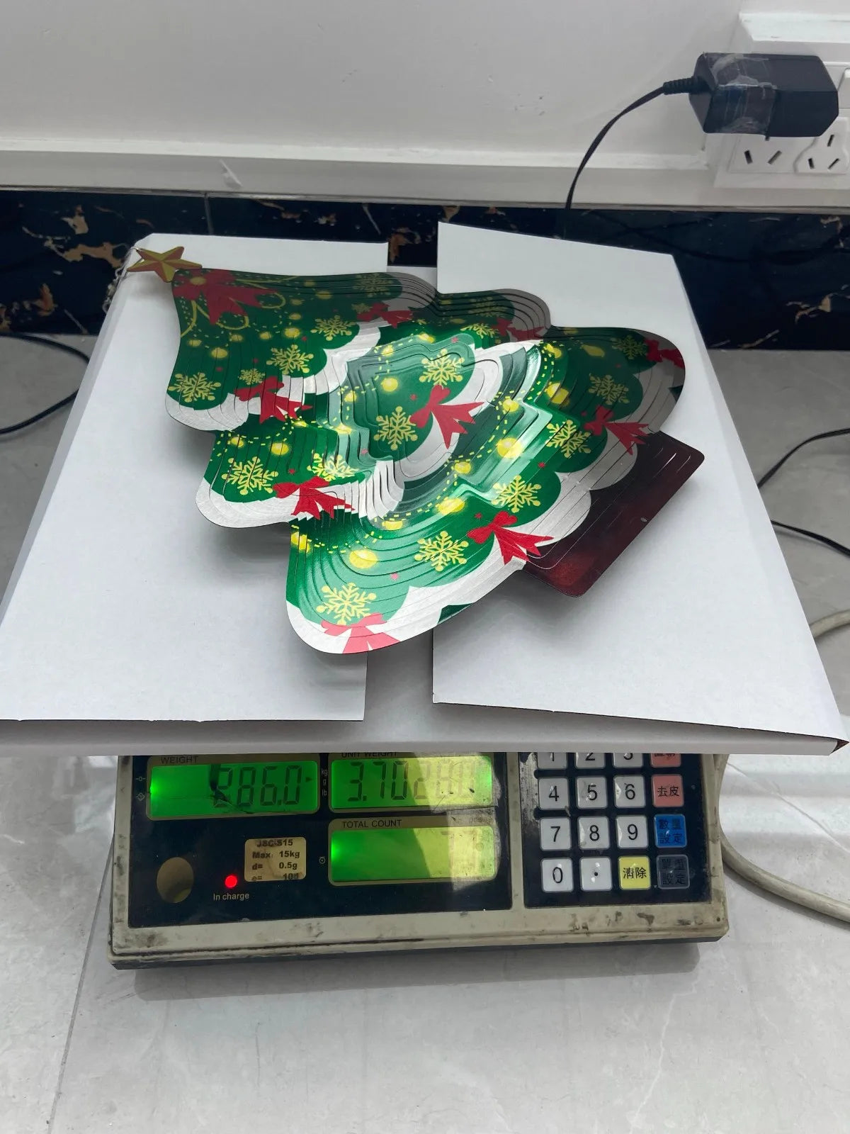 NEW 3D-30cm x 27cm Christmas Tree Shaped Wind Spinner 3D Stainless Steel Metal Wind Chimes Indoor Home Outdoor Garden Courtyard Street Lawn Trees Christmas Decoration Supplies Garden Decoration Products