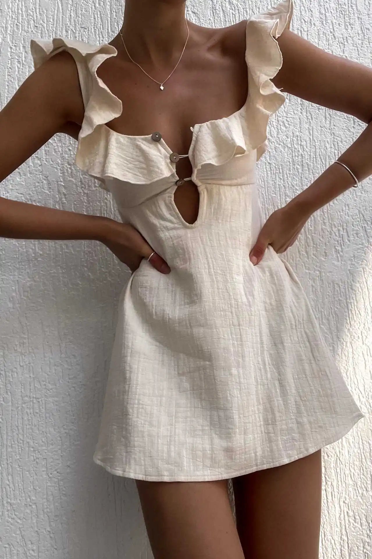 NEW Arrivals S-XL UK Size Retro Mini Beach Dress for Women Summer New Fashion Sexy Ruffled Strap Dress Women Hollow Out Short Dress Spring Summer Evening Beach Party Night Clubwear