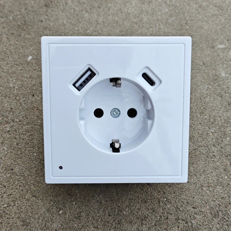 NEW Arrivals USB Wall Socket With Sensor Night Light Double USB 5V2A EU Standard Phone Charger XJ10-01 Office Home Bedroom Living Room Lighting Supplies