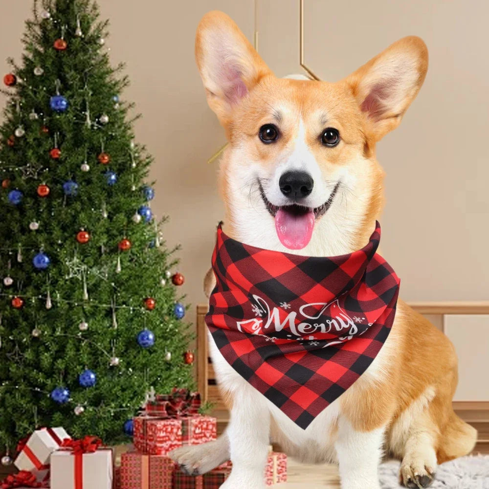 5-10Pcs Pet Christmas Decoration Triangle Scarf Dog Cat Drooling Bibs Cartoon Red Green Grid Dog Bandana Pet Grooming Accessories