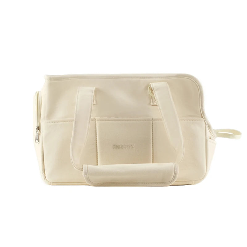 Pets Travel Go Out and Pack Puppies. Portable One-Shoulder Bags are Suitable for Cats and Small Dogs to Carry Outdoors than Bears.
