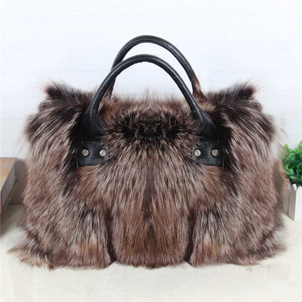 NEW Arrivals Luxury Real Fox Fur Bag Woman Crossbody Bags Furry Casual Fur Handbag Shoulder Bags Clutch Bag Fuzzy Luxury Evening Party Travel Wedding Birthday Party Bag Ladies Luxury Fashion Apparel Accessories Clothing Suppl