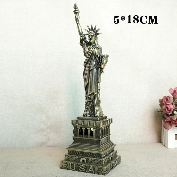 NEW Arrivals 30 Kind Metal Handicrafts Pisa Tower Egyptian Pyramids Building Model Taj Mahal Empire State Building Ornaments Architects Gifts Home Office Decoration Supplies