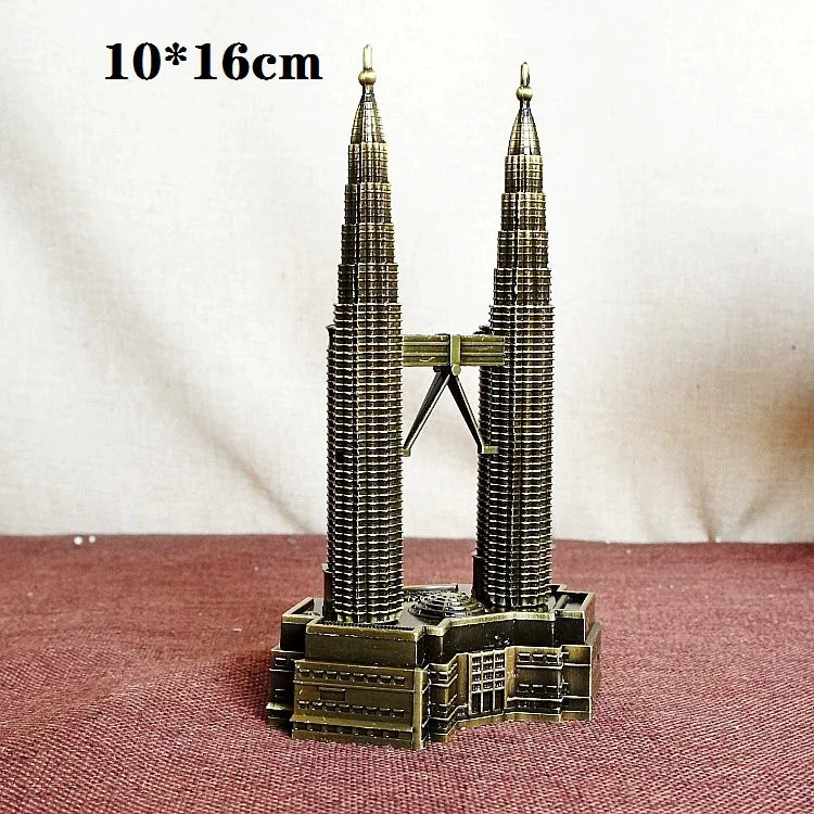 NEW Arrivals 30 Kind Metal Handicrafts Pisa Tower Egyptian Pyramids Building Model Taj Mahal Empire State Building Ornaments Architects Gifts Home Office Decoration Supplies