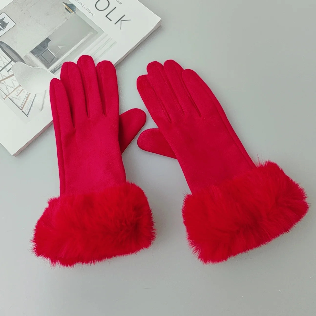 NEW Arrivals 18 Colors Women Faux Rabbit Fur Wrist Suede Leather Touch Screen Driving Glove Winter Warm Plush Thick Full Finger Cycling Black Mitten H92 Women Ladies Luxury Fashion Apparel Accessories