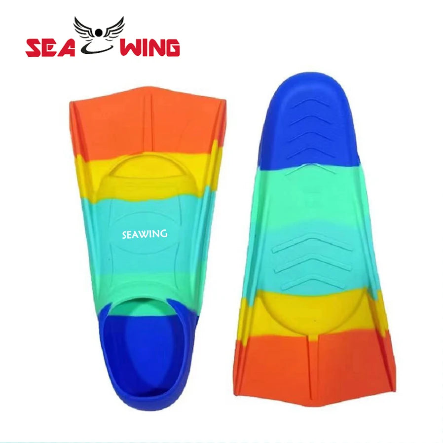 XS-XL Size Adults Kids Colorful Swimming Training Fins for Summer Beach Swimming Elastic and Soft Silicone Diving Frog Shoes