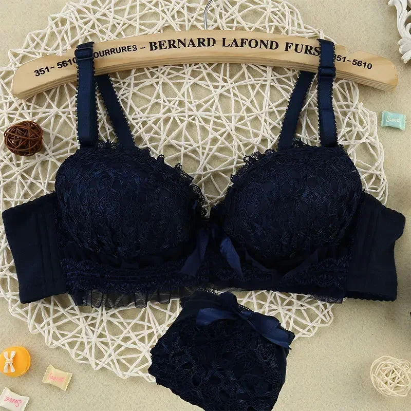 NEW Arrivals 2PCS Set 6 Colors Luxury Women Bra Set Sexy Bralette Sexy Female Underwear Tank Top Underpants Fashion Brassiere Lingerie Set Lady Crop Tops