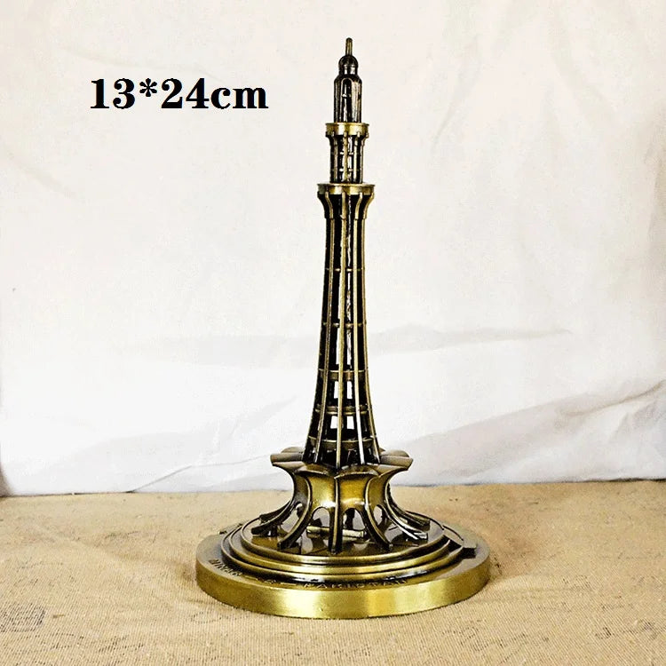 NEW Arrivals 30 Kind Metal Handicrafts Pisa Tower Egyptian Pyramids Building Model Taj Mahal Empire State Building Ornaments Architects Gifts Home Office Decoration Supplies