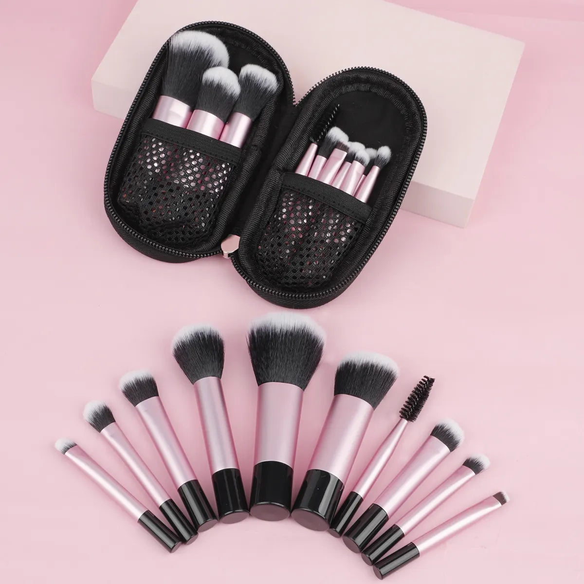 10Pcs Mini RT Makeup Brush Set Powder Eyeshadow Foundation Blush Blender Concealer Beauty Makeup Tools Brush Professional