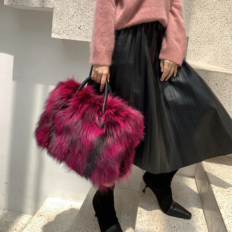 NEW Arrivals Luxury Real Fox Fur Bag Woman Crossbody Bags Furry Casual Fur Handbag Shoulder Bags Clutch Bag Fuzzy Luxury Evening Party Travel Wedding Birthday Party Bag Ladies Luxury Fashion Apparel Accessories Clothing Suppl