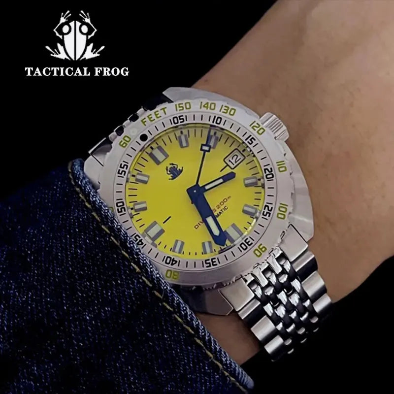 NEW Arrivals 5 Colors Diver Watch Tactical Frog SUB300T Retro Women Men Diver Watch 200M Waterproof Sapphire Mirror NH35 Automatic Mechanical Wristwatch Super Luminous Night Glowing Swimming Watch