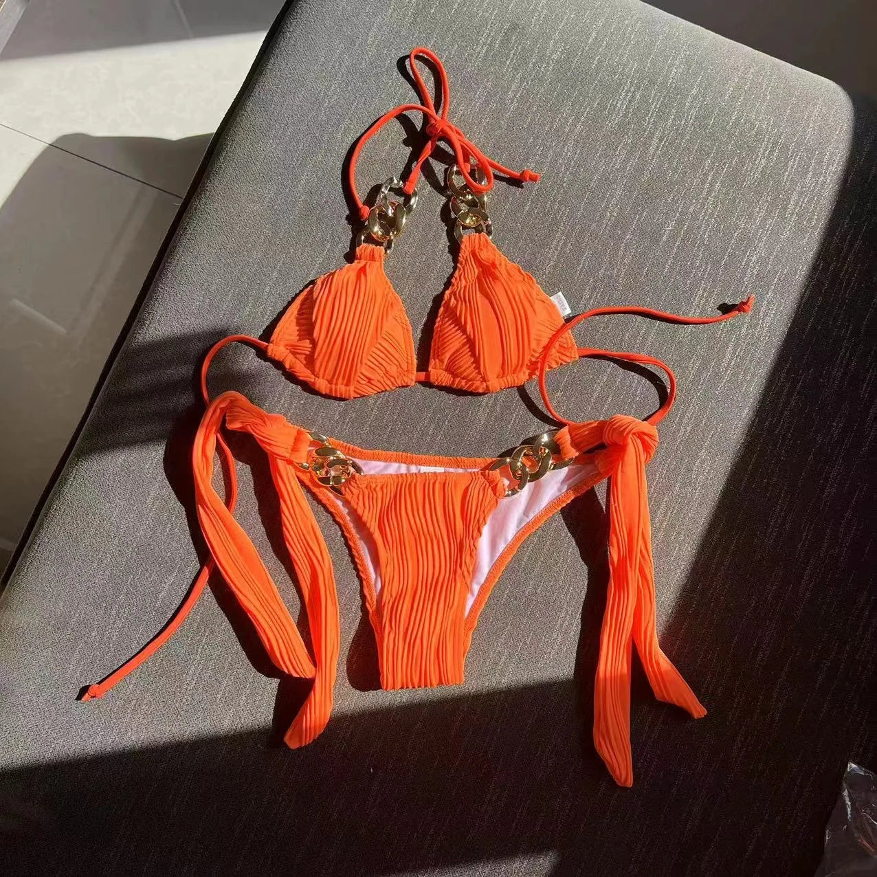 NEW Arrivals 2PCS Set 8 Colors Sexy String Halter Bikinis Solid Swimsuit New Chain Linked Swimwear Women Chain Strappy Bathing Suit Girls Ladies Sexy Beach Swimsuit