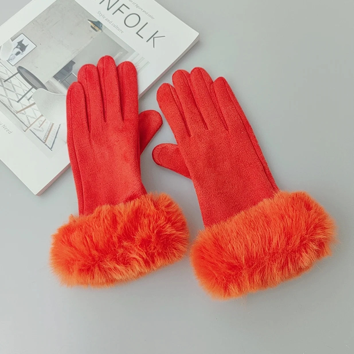 NEW Arrivals 18 Colors Women Faux Rabbit Fur Wrist Suede Leather Touch Screen Driving Glove Winter Warm Plush Thick Full Finger Cycling Black Mitten H92 Women Ladies Luxury Fashion Apparel Accessories