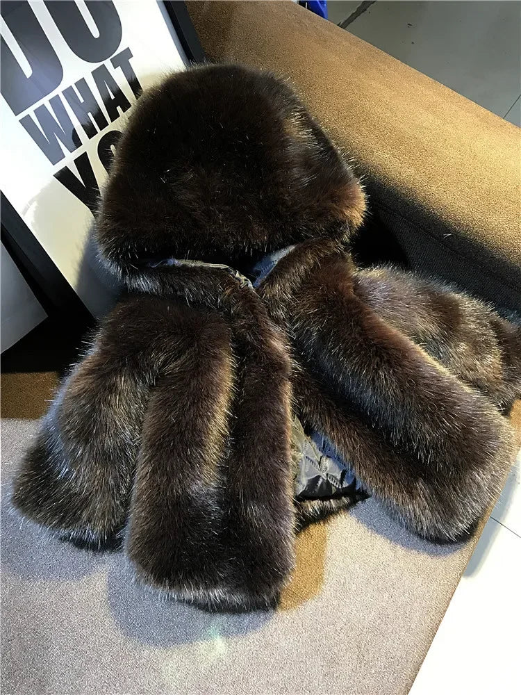 NEW Arrivals 2-14yrs Old Girl Fur Coat Winter Warm Snow Outerwear Children Cotton-Padded Italian Style Boys and Girls Mink Hair Hooded Fur Coat Short Baby Fur Coat Children Luxury Fashion Clothing Supplies
