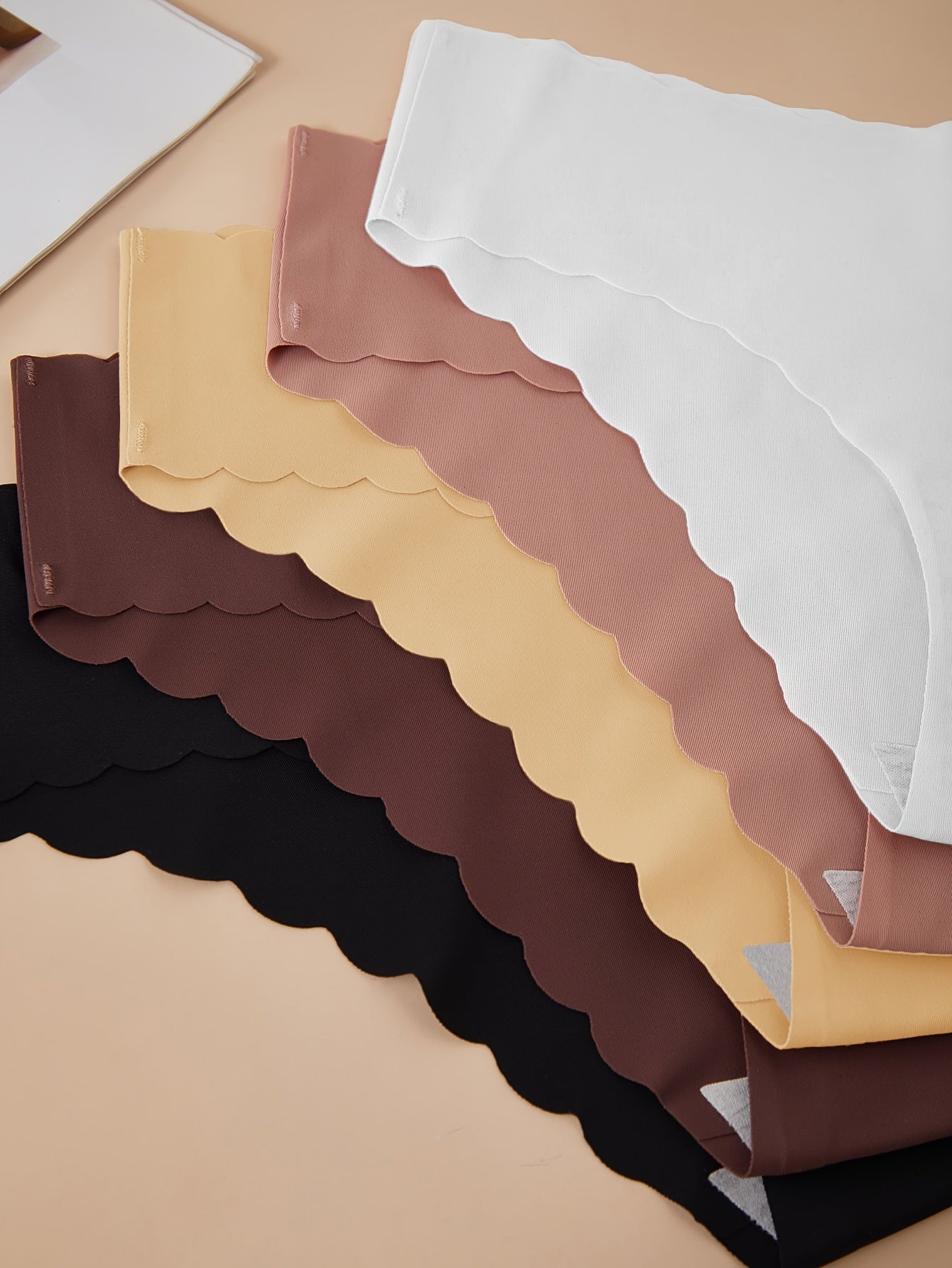 10pcs Elegant Seamless Women's Bra Set - Medium Support, Removable Pads, Strapless Design, Solid Colors (Beige, Brown, White, Black, Tan, Light Beige) - Perfect for Adult, Comfortable Undergarment | Elegant Strapless Bra | Se