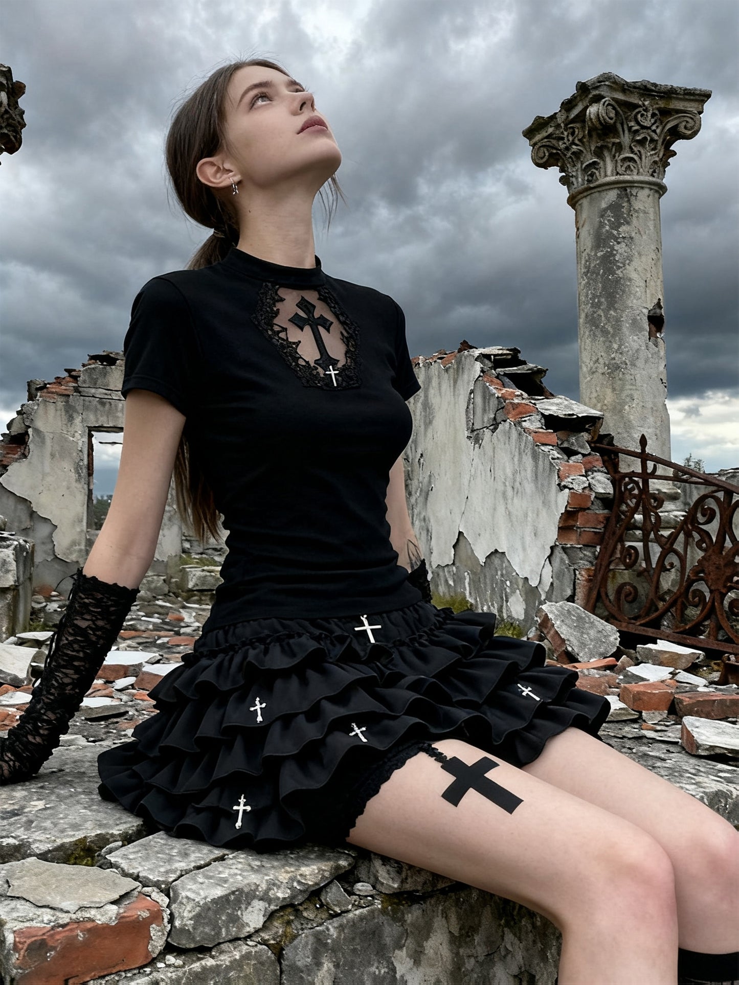 The King of Cost-Performance with Extraordinary Quality! Get This Stunning Black Cross-Patterned Skirt at an Unbelievable Price! The High-Quality Fabric Ensures It Is Fluffy And Well-Shaped, For Teenager