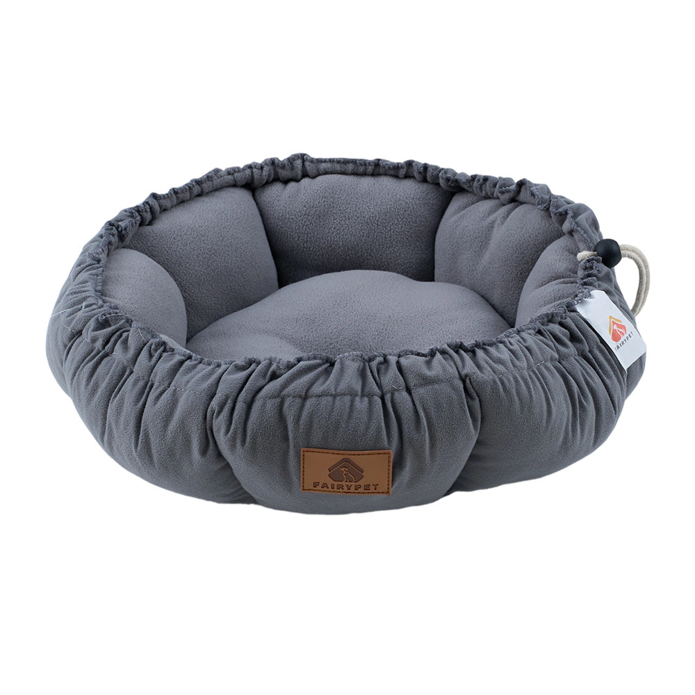 Retractable Round Pet Bed Deployment 45x45x3cm/Storage 28x28x14cm, Designed for Cats and Dogs Under 8kg, Drawstring Controls Usage Range