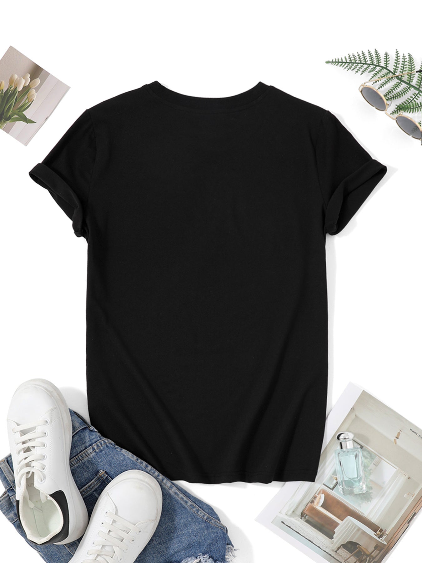 XL-5XL Plus Size, METAL MOM Women's 'n' Roll Devil Horns Hand Gesture T-Shirt - Short Sleeve Crew Neck Top with Signal Print, Spring Summer Casual Wear for Rave Party, Concerts & Everyday Outfits