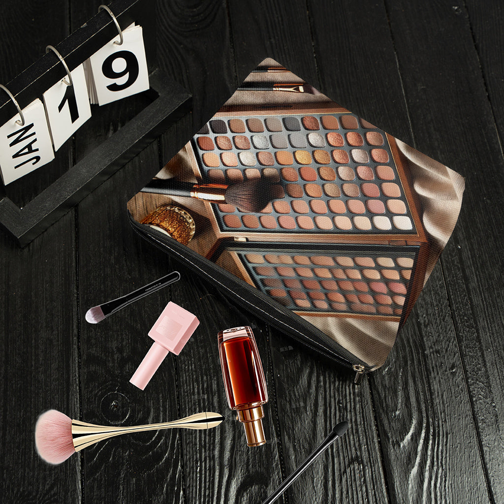 Makeup Bag Featuring a Colorful Makeup Palette, Made of Linen Material, Portable And Foldable, Suitable for Both Men And Women, with a Zipper Closure. Ideal for Friendship, Birthdays, Valentine's Day, Graduations, Holiday Gif
