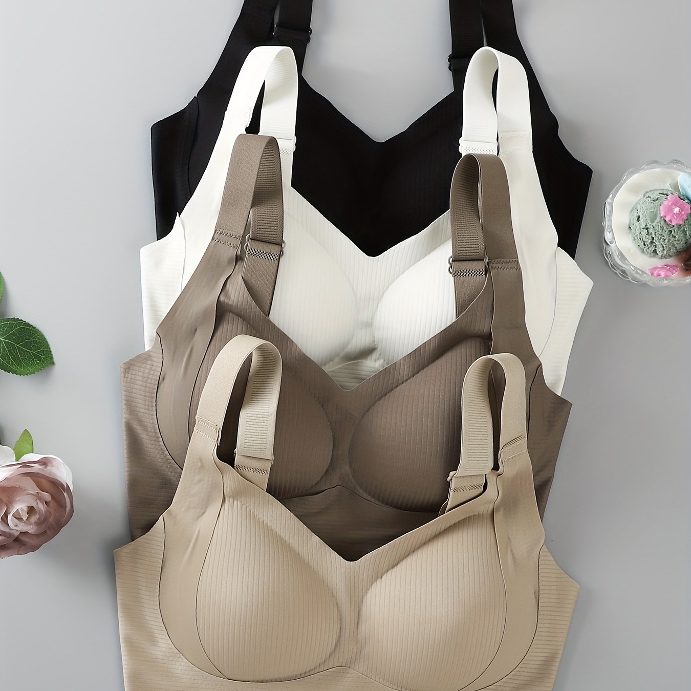 4 PCS Set S-2XL Plus Size Women's Seamless Comfort Sports Bras, Wire-Free Breathable Supportive Striped Ribbed Design with Adjustable Straps and Back Closure for Lifting Uplift Gathering No Show Underwire Tank Top Bra