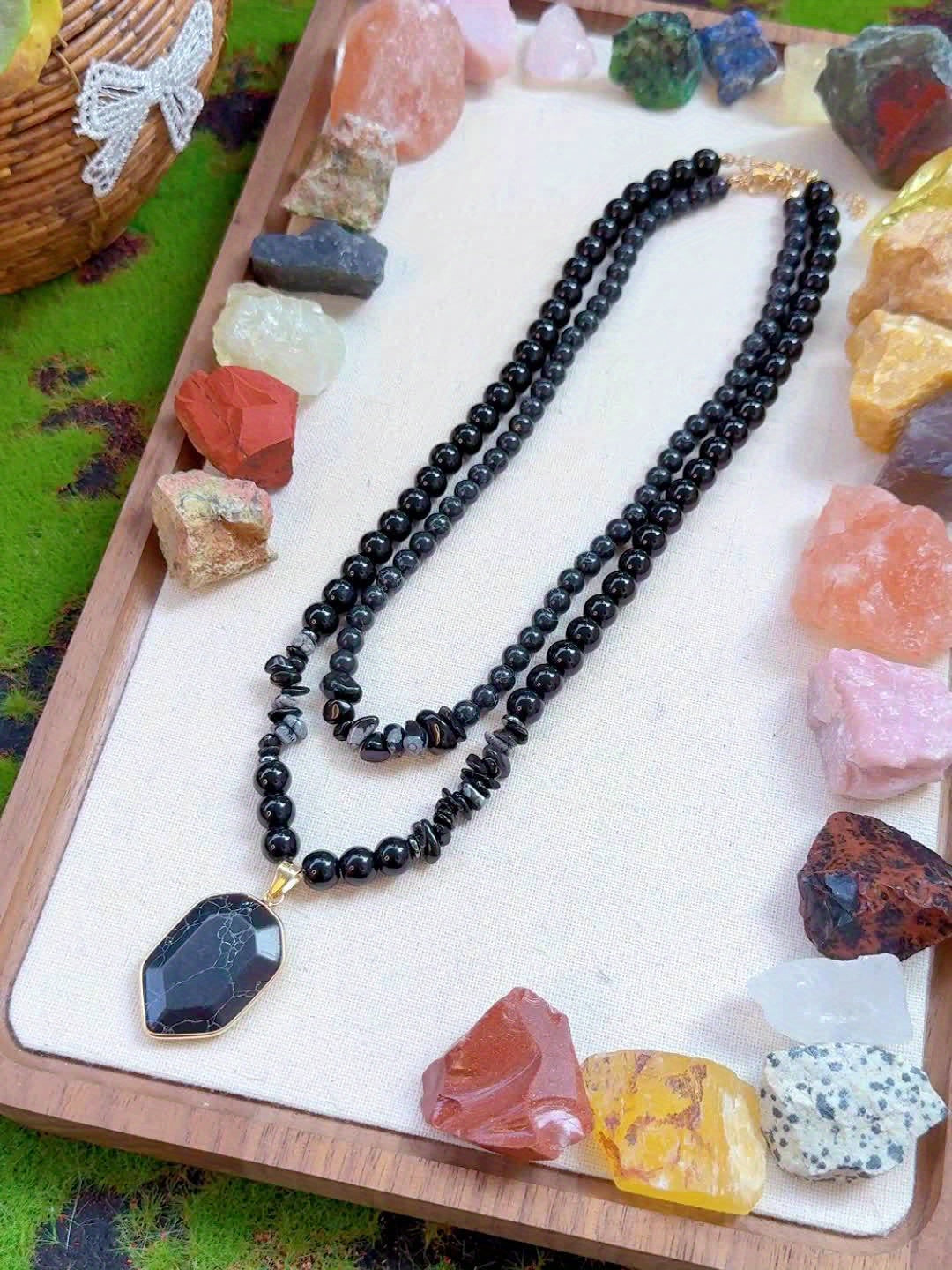 2 PCS Set Grounding Protection Black Obsidian Beaded Necklace, Natural Stone Pendant Double Layered Layered Necklace Set, Women's Fashion Jewelry Gift, Suitable for Giving to Family or Friends
