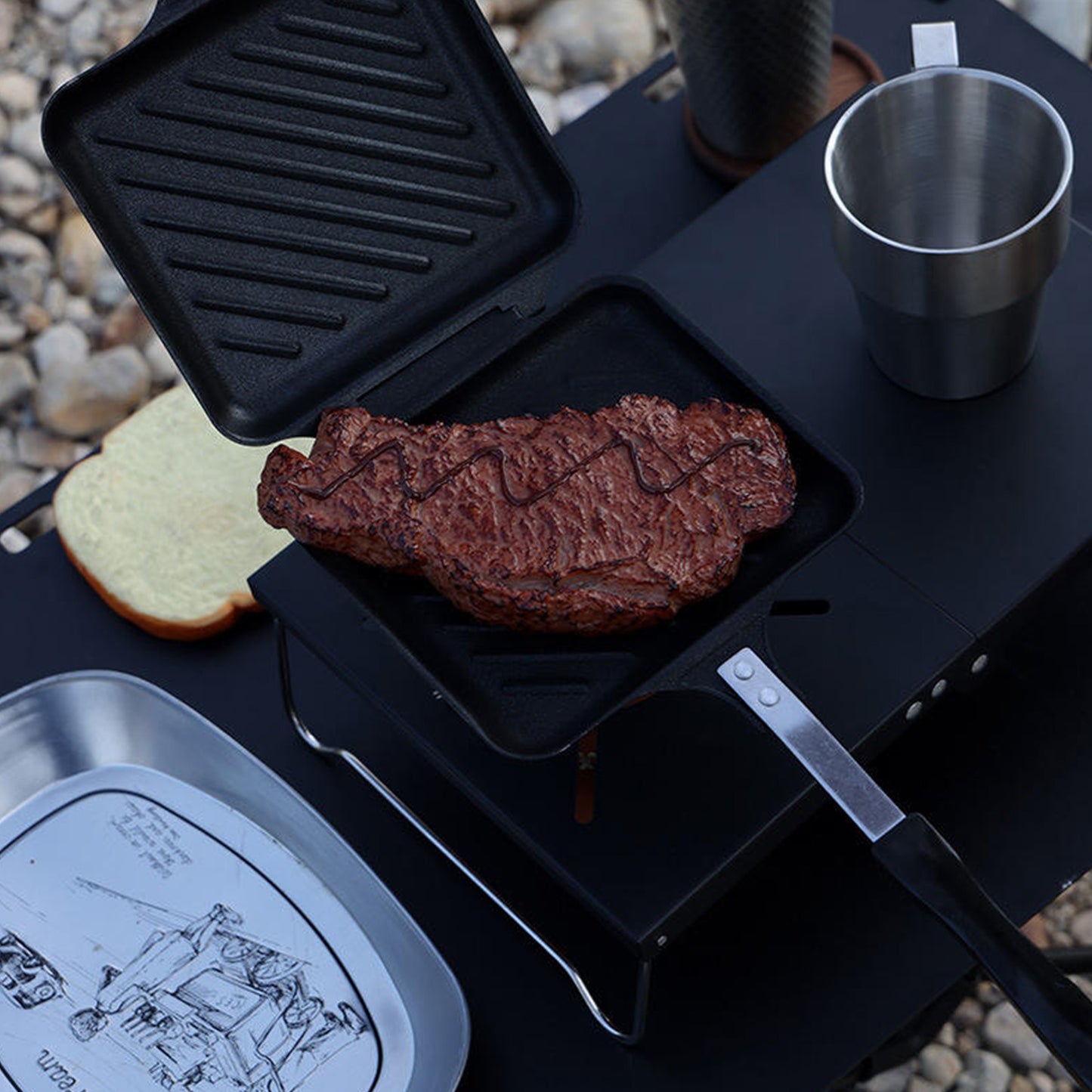 Stovetop Sandwich Maker, Versatile Toasted Sandwich Appliance, Non-Stick, Easy to Clean, Detachable, Flip Pan for Gas And Induction Stoves, Ideal for Home Cooking, Outdoor Use, Camping, Black