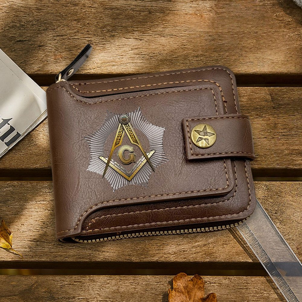 Illuminati's Freemason A Stylish Men's Coin Purse from The Freemasonry Collection, Featuring Classic Retro Prints. This Unisex Wallet Has a Zipper Closure, Making It Perfect for Outings, Travel, Walks, Shopping, And Picnics.